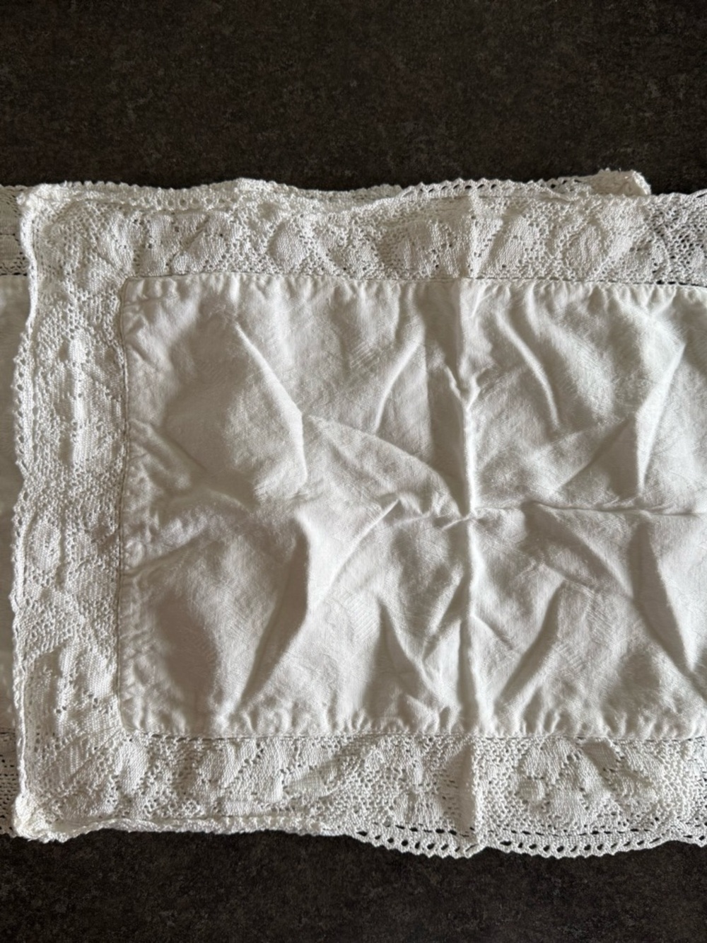 White Crochet Edge Cotton Table Placemat - Classic Home